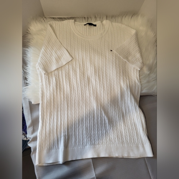 Tommy Hilfiger White Short Sleeve Cable Knit Sweater, Size XL - Picture 4 of 6